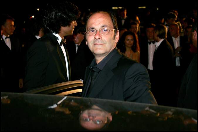 En 2006, Jean-Pierre Bacri tient le premier rôle de la comédie dramatique Selon Charlie de Nicole Garcia. Il a 55 ans