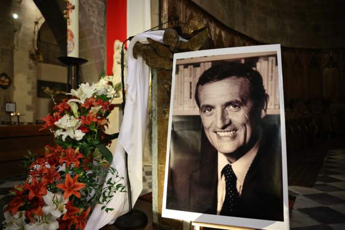 Les obsèques de François Léotard de son déroulées ce mercredi 3 mai dans la cathédrale Notre-Dame et Saint-Léonce, à Fréjus