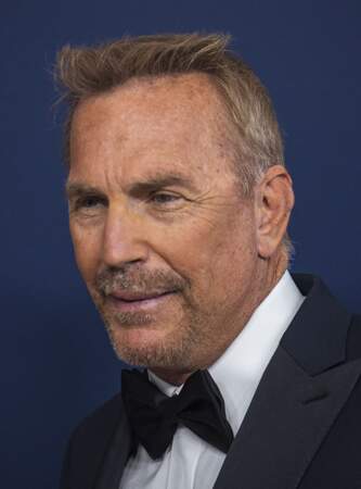 En 2022, il annonce son retour derrière la caméra pour un western intitulé Horizon dans lequel il tient à nouveau le rôle principal. Il a alors 65 ans.