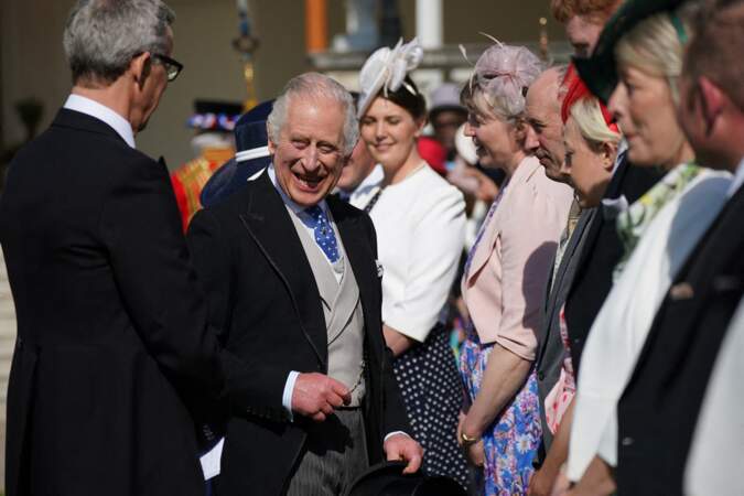 Le 3 mai 2023, trois jours avant le jour de son couronnement, Charles III a organisé une garden party dans les jardins de Buckingham.
