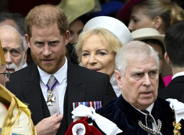 Couronnement de Charles III : le prince Harry et le prince Andrew quittent l'abbaye de Westminster