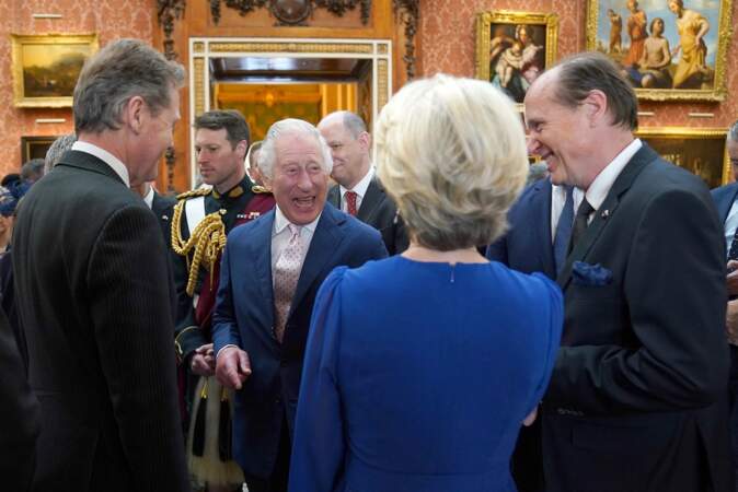 Réception à Buckingham Palace à la veille du couronnement : Charles III et Ursula von der Leyen