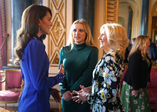 Réception à Buckingham Palace à la veille du couronnement : Kate Middeton et Jill Biden