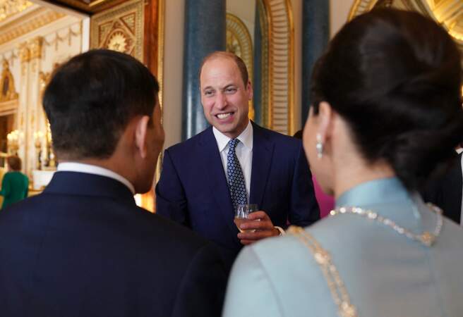 Réception à Buckingham Palace à la veille du couronnement : le prince William