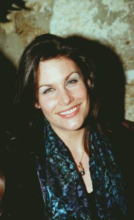 En 1997, Astrid Veillon (26 ans) joue Debbie dans la saison 1 d'Un homme en colère.