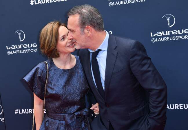 Jean Dujardin et sa femme Nathalie Péchalat amoureux aux Laureus World Sports Awards, le 8 mai 2023.