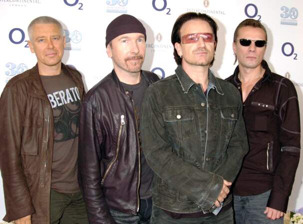 En décembre 2005, Bono est déclaré personnalité de l'année 2005 par le magazine américain Time pour son combat en faveur de l'Afrique.