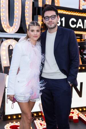 Sofia Richie Grainge et son mari Elliot Grainge au défilé Chanel Cruise 2023/2024 à Los Angeles, le 9 mai 2023.