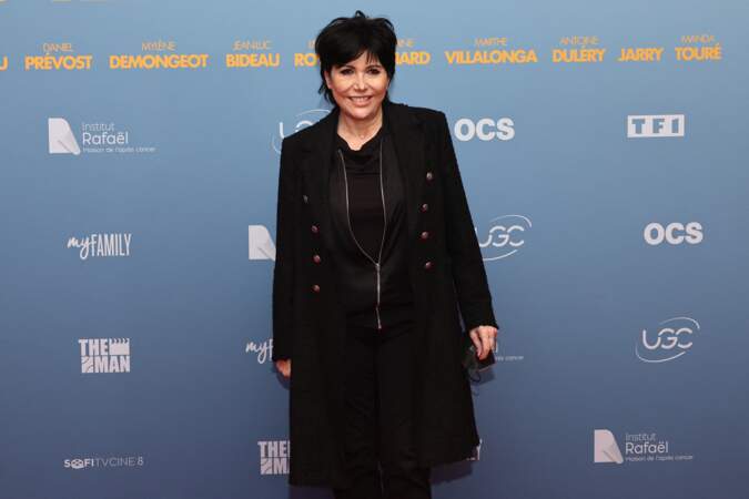En février 2022, Liane Foly (59 ans) participe à l'avant-première du film Maison de retraite à Paris.