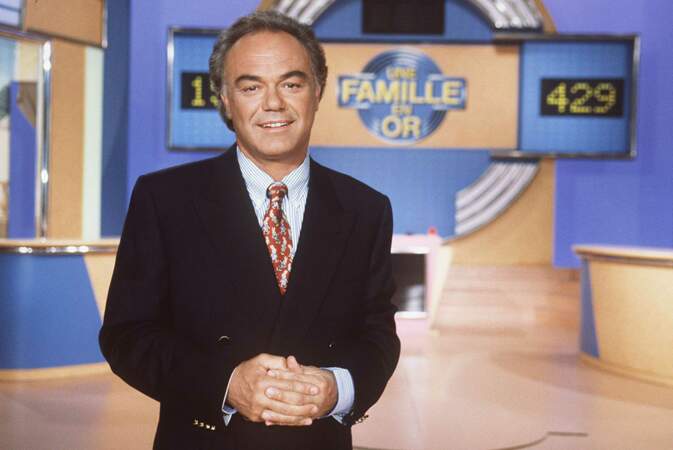 En 1994, il travaille pour TF1, en remplaçant Pierre Bellemare sur le Téléshopping. En parallèle, il présente toujours Une famille en or.