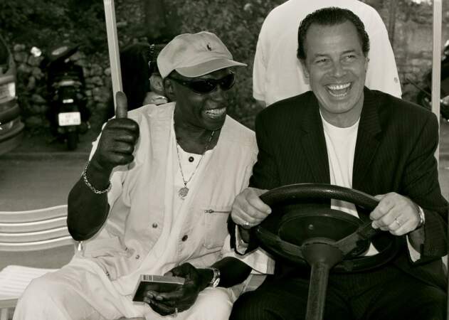 En 2000, il participe au Festival de Jazz à Nice avec Elvin Jones. Il a alors 53 ans.