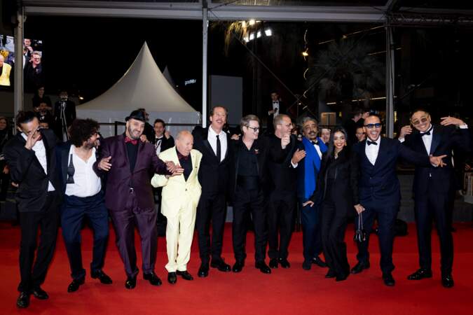 Le film Omar la fraise a été présenté en Séance de Minuit au Festival de Cannes 2023.
Reda Kateb, Benoît Magimel, Elias Belkeddar et Meriem Amia, au casting du film, prennent la pose sur le photocall du 76e Festival de Cannes.