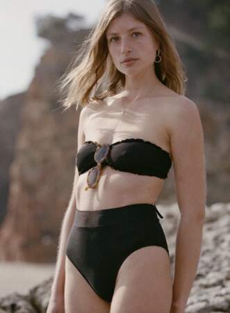 Bikini bandeau et culotte taille haute en fibres recyclées Koudou Nénés, 100 euros