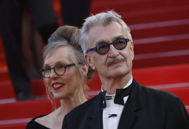 Festival de Cannes 2023 - La montée des marches du film Elémentaire pour la cérémonie de clôture du Festival : Wim Wenders et sa femme Donata 