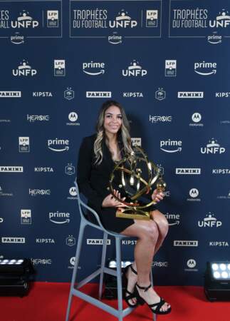 31ème cérémonie des Trophées UNFP : Delphine Cascarino remporte le trophée de la  Meilleure joueuse de D1.