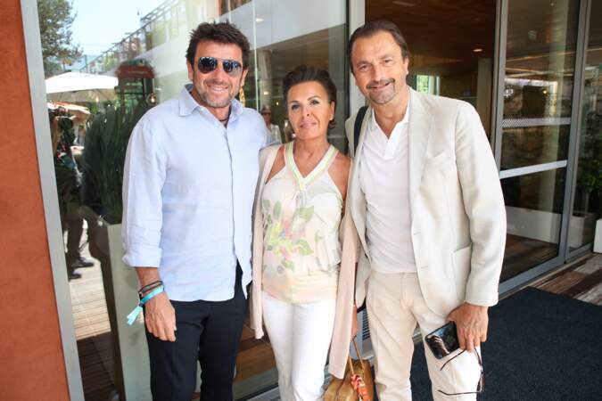 Patrick Bruel avec Henri Leconte et sa compagne Maria Dowlatshahi à Roland-Garros, le 4 juin 2023.