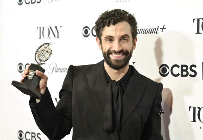 Soirée des 76èmes Tony Awards :
Brandon Uranowitz remporte le prix de la meilleure performance d'un acteur dans un rôle principal dans une pièce de théâtre pour "Leopoldstadt".
