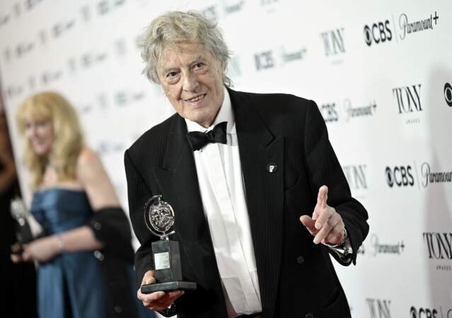 Soirée des 76èmes Tony Awards :
Tom Stoppard remporte le prix de la meilleure pièce de théâtre pour "Leopoldstadt".