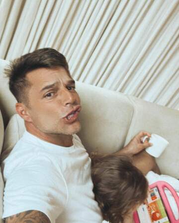 Le papa de 4 enfants Ricky Martin aime également passer du temps avec eux