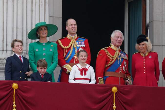 La famille royale d'Angleterre lors du défilé "Trooping the Colour" à Londres