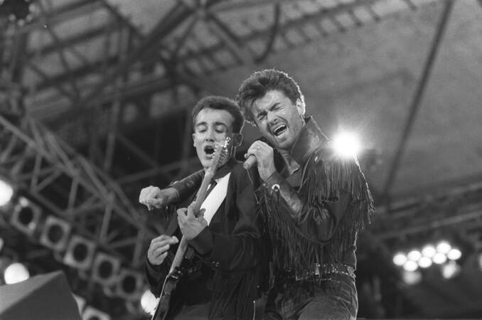 En 1986, après un concert d'adieu au stade de Wembley, Wham! se sépare.