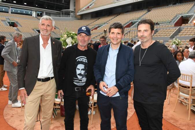 2e édition du Gala Cœur Central - Roland Garros : Richard Orlinski, Gilles Moretton, Thomas Sotto et Laurent Baffie.