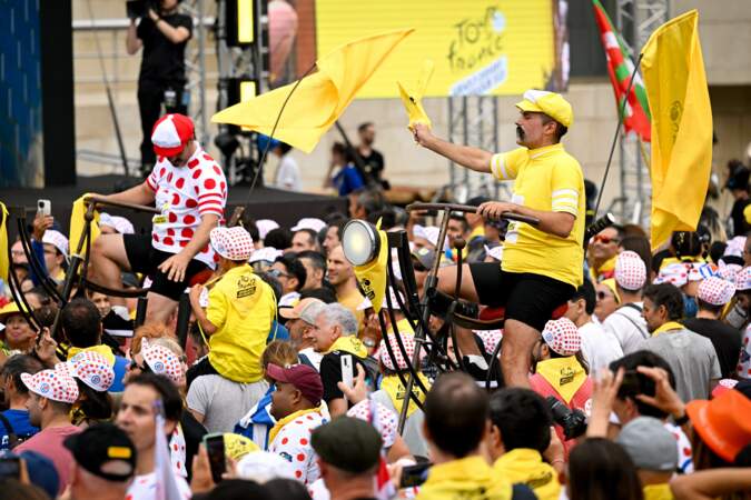 La 110ème édition du Tour de France 2023 partira de Bilbao en Espagne le samedi 1er juillet. Elle arrivera à Paris, sur les Champs-Elysées, le dimanche 23 juillet