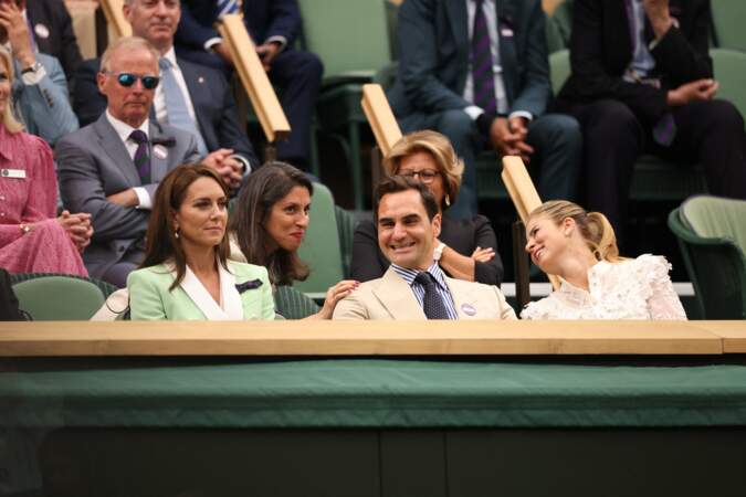 Kate Middleton, Roger Federer et sa femme Mirka dans les tribunes lors du tournoi de Wimbledon 2023.