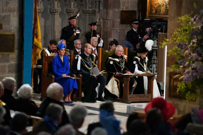 Le couronnement écossais de Charles III - Le prince William, Kate Middleton, le roi Charles III et la reine Camilla attendent le couronnement