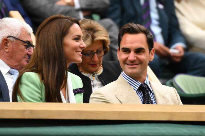 Passionnée de tennis et marraine du All England Lawn Tennis and Croquet Club, Kate Middleton est une amie de longue date de Roger Federer.