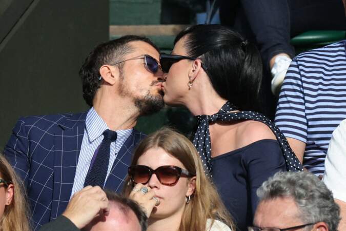 Katy Perry et Orlando Bloom dans les tribunes du tournoi de tennis de Wimbledon.