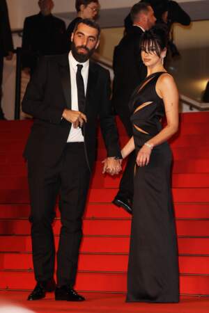 Le 19 mai 2023, sur le tapis rouge du Festival de Cannes, Romain Gavras et Dua Lipa ont officialisé leur histoire d'amour.