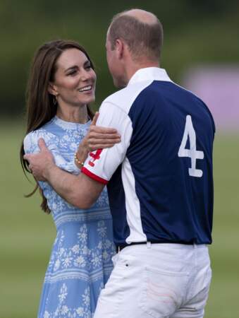 Royal Charity Polo Cup : la princesse de Galles, Kate Middleton, vient soutenir le prince William, lors d'un match de polo caritatif à Windsor.