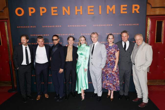 Avant-première du film Oppenheimer à Paris : Matt Damon, Robert Downey Jr, Cillian Murphy, Emily Blunt, Christopher Nolan, Jason Clarke et Chuck Roven.