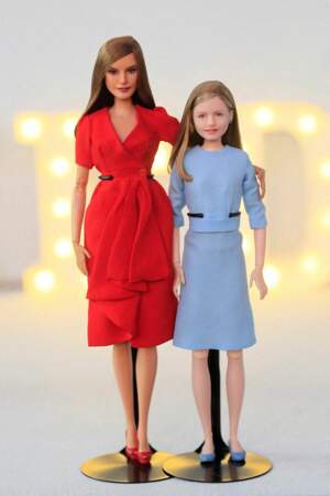 Voici la poupée Barbie à l'effigie de la reine Letizia d'Espagne et de sa fille la princesse Leonor