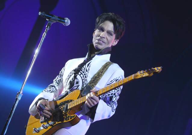 Prince s'est vu proposer une étoile à son nom en 1999 en l'honneur du nom de son album, 1999.