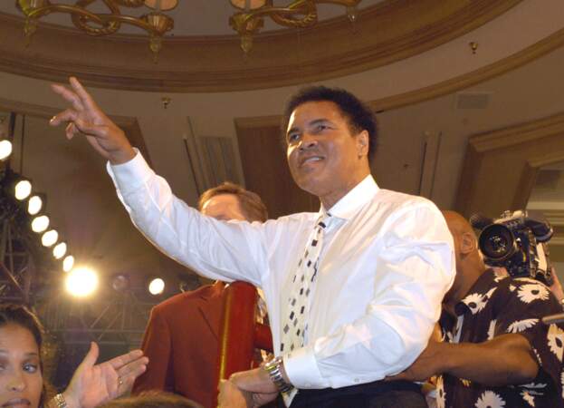 Une philosophie partagée par le boxeur Muhammad Ali. Pour des questions religieuses, puisqu’il s’agit du prénom d’un prophète de l’Islam, il ne voulait pas que l'on marche sur son nom.