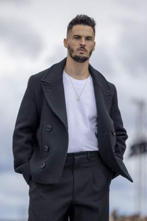 Baptiste Giabiconi au photocall du défilé de mode masculine prêt-à-porter printemps-été 2022 Dior x Travis Scott à Paris, en 2021.