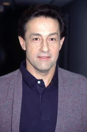 Gérard Klein est d'abord animateur de radio et chanteur de variété avant d'entamer en 1982 (à quarante ans) une carrière de comédien au cinéma et à la télévision.
