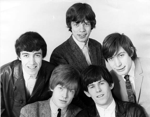 En 1962, Bill Wyman, Mick Jagger, Charle Watts, Brian Jones et Keith Richards forment le groupe des Rolling Stones 