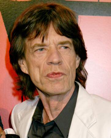2008 est l'année où Mick Jagger chante le tube "Live With Me", en duo avec Christina Aguilera. 