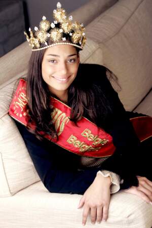 La jeune femme est ensuite candidate au concours de Miss Monde le 10 décembre 2005, à Sanya, en Chine.