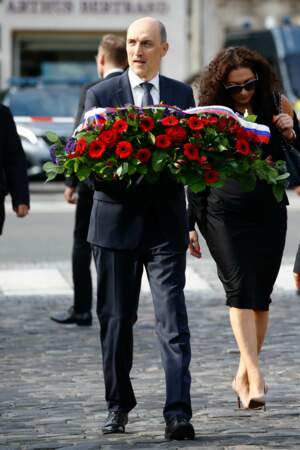 Des fleurs ont été offertes par la Russie aux obsèques d'Hélène Carrère d'Encausse