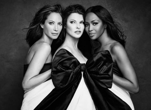 En 2016, les trois mannequins stars des années 90, Christy Turlington, Linda Evangelista et Naomi Campbell, se retrouvent pour poser pour une association. Elle a 51 ans 