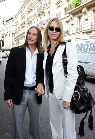 Tonya Kinzinger et son mari Bernard Lignon assistent au mariage de Jean-Pierre Pernaut et Nathalie Marquay à l'église des Billettes à Paris, en France, le 23 juin 2007.