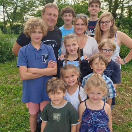 Cindy et Sébastien ont 11 enfants : Camille, Maxence, Coleen, Hoani, Temoe, Loti, Eimeo, Tamahere, Hinaiti, Vainui et Vaitea