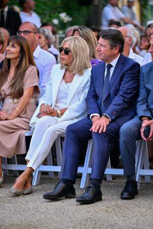 Durant celui-ci, Brigitte Macron était assise à côté de Christian Estrosi