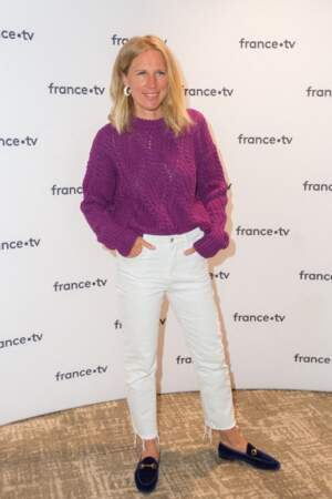 Mais en 2010, elle quitte TF1 pour aller présenter "Le Grand Bêtisier" sur M6