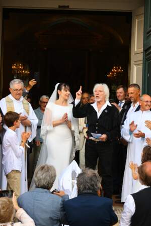 Hugues Aufray et sa compagne Muriel se sont mariés ce samedi 2 septembre à Marly Le Roi 