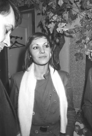 À l’époque, Dominique Quilichini était mariée à Gérard Lanvin. 
Mais l'amour qu'elle portait au chanteur était si grand qu'elle décida de demander le divorce.